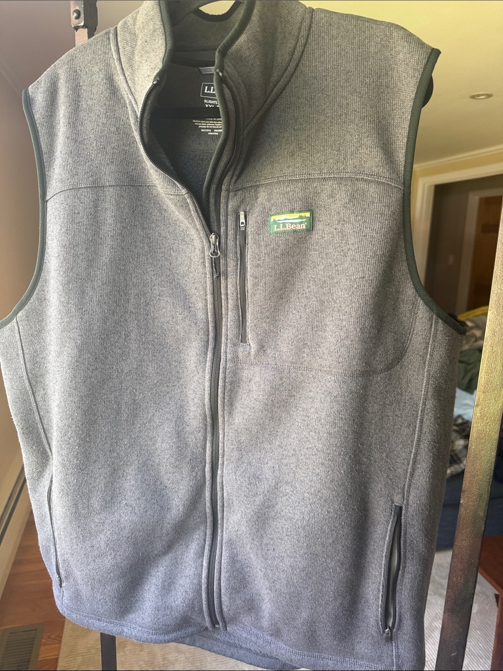 L.L. Bean Men's Charcoal Gray Full-Zip Fleece Vest